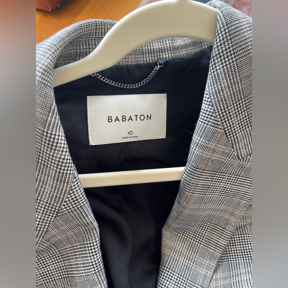 ARITZIA BABATON Black Plaid Oversized Blazer - size 10 - Picture 3 of 3
